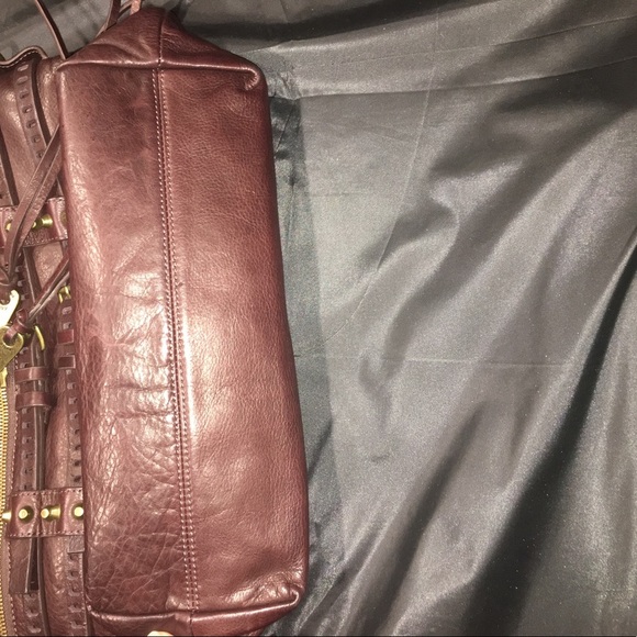 Leather shoulder bag - Picture 5 of 5